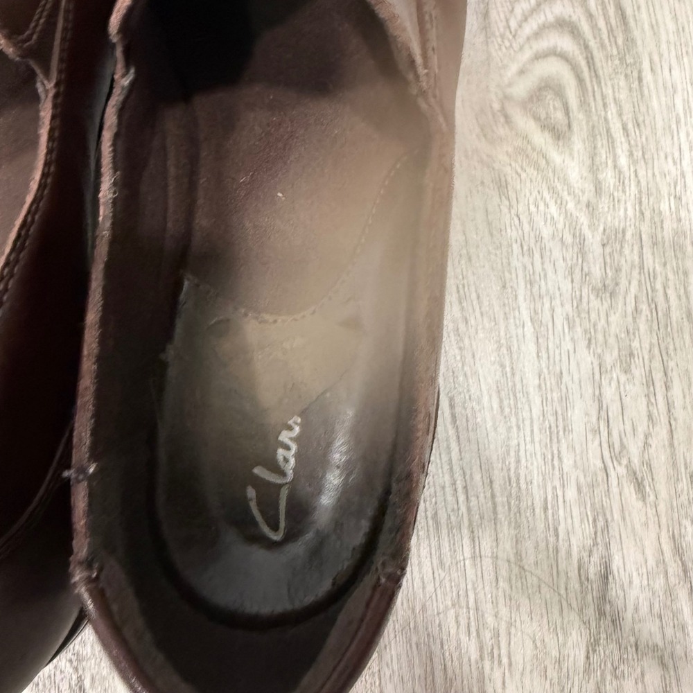 Clarks Womens Brown Leather Slip On Loafers Brogue Detail Wedge Heel 9M 80737 - Picture 5 of 7
